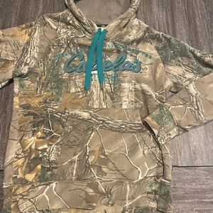 Cabelas hoodie